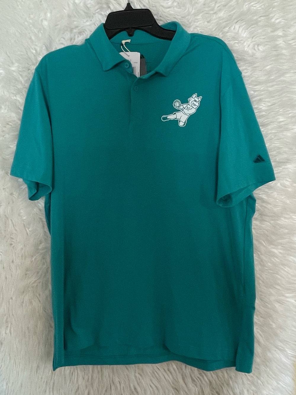 USF Bulls Basketball NWT Adidas 2025 Men’s Go-To Short Sleeve Polo. Size L